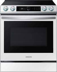 1331-54  Bespoke Smart Slide-in Electric Range 6.3 cu. ft. with Smart Dial & Air Fry in White Glass Samsung NE63BB871112  -- OPEN BOX, NEAR PERFECT CONDITION